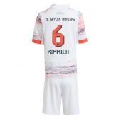 Bayern Munich Joshua Kimmich #6 Udebanetrøje Børn 2025-26 Kort ærmer (+ bukser)