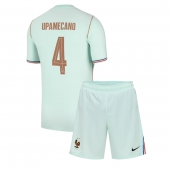 Frankrig Dayot Upamecano #4 Udebanetrøje Børn VM 2026 Kort ærmer (+ bukser)
