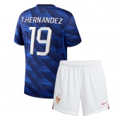 Frankrig Theo Hernandez #19 Hjemmebanetrøje Børn VM 2026 Kort ærmer (+ bukser)