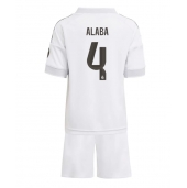 Real Madrid David Alaba #4 Hjemmebanetrøje Børn 2025-26 Kort ærmer (+ bukser)