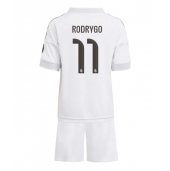 Real Madrid Rodrygo Goes #11 Hjemmebanetrøje Børn 2025-26 Kort ærmer (+ bukser)