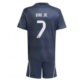 Real Madrid Vinicius Junior #7 Udebanetrøje Børn 2025-26 Kort ærmer (+ bukser)