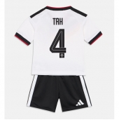 Tyskland Jonathan Tah #4 Hjemmebanetrøje Børn VM 2026 Kort ærmer (+ bukser)